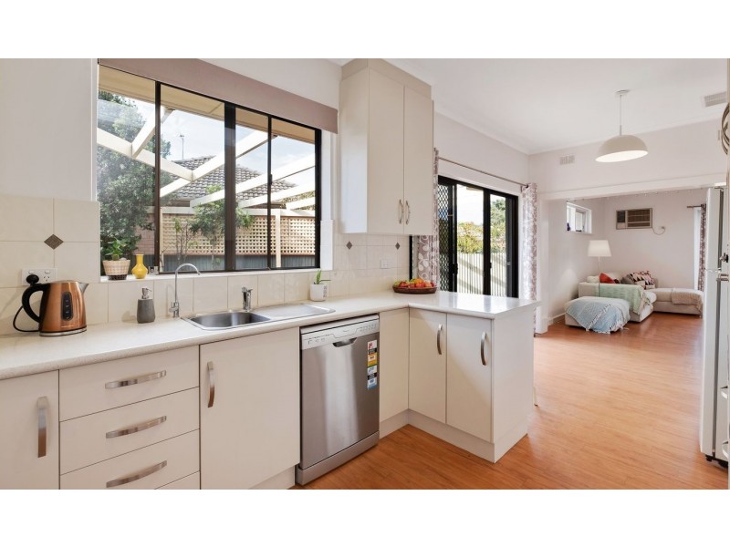 1 William Court, Somerton Park SA 5044