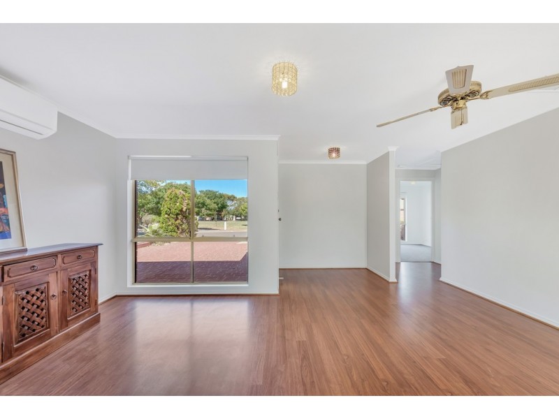 15 Birch Avenue, Seaford SA 5169