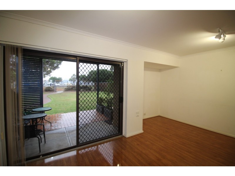 73 Brebner Drive, West Lakes SA 5021