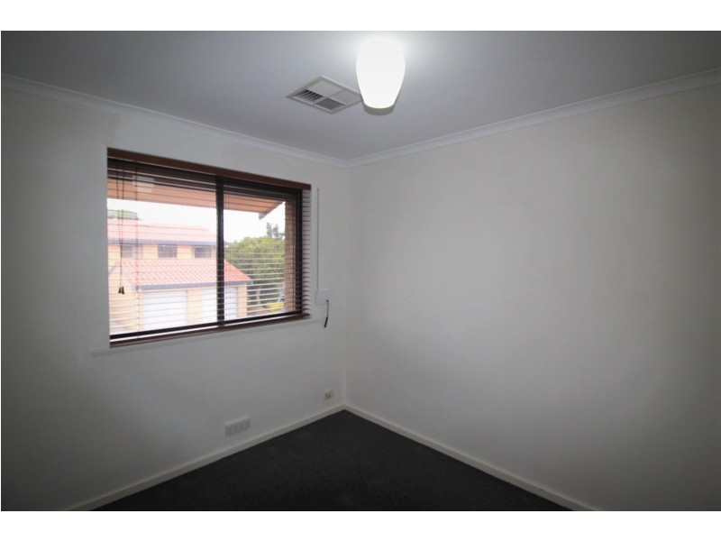 73 Brebner Drive, West Lakes SA 5021