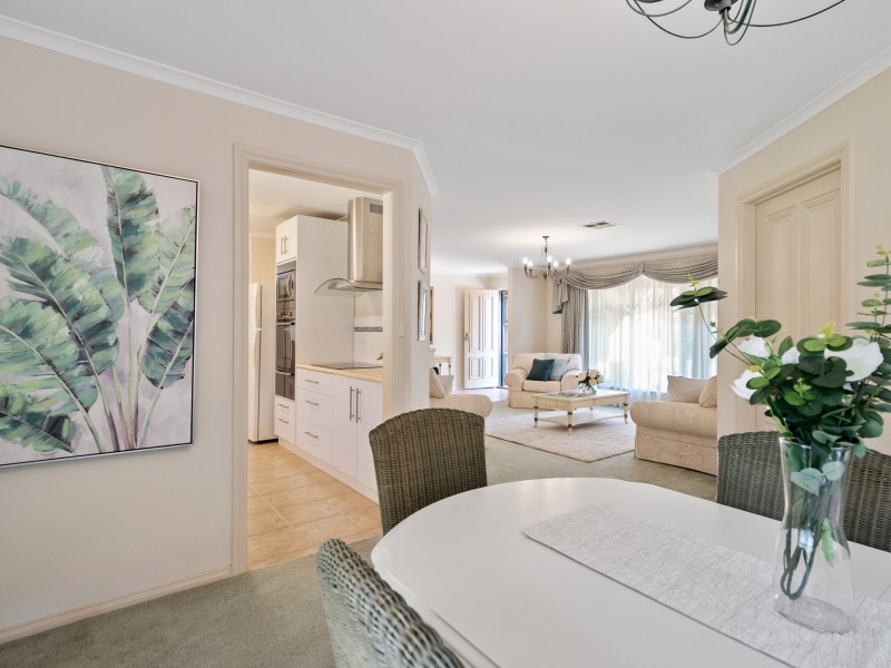 2 Osprey Court, Hallett Cove SA 5158