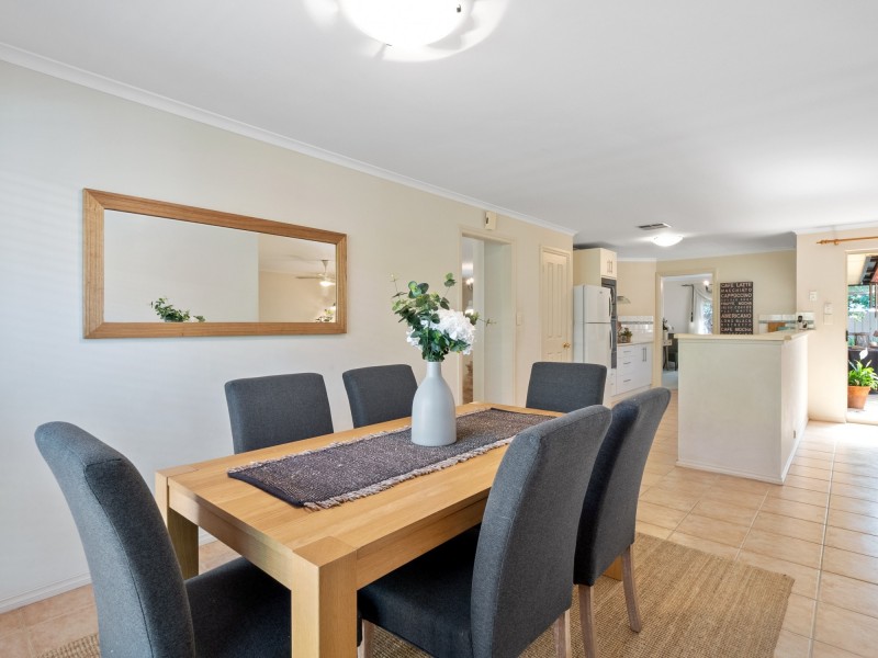 2 Osprey Court, Hallett Cove SA 5158