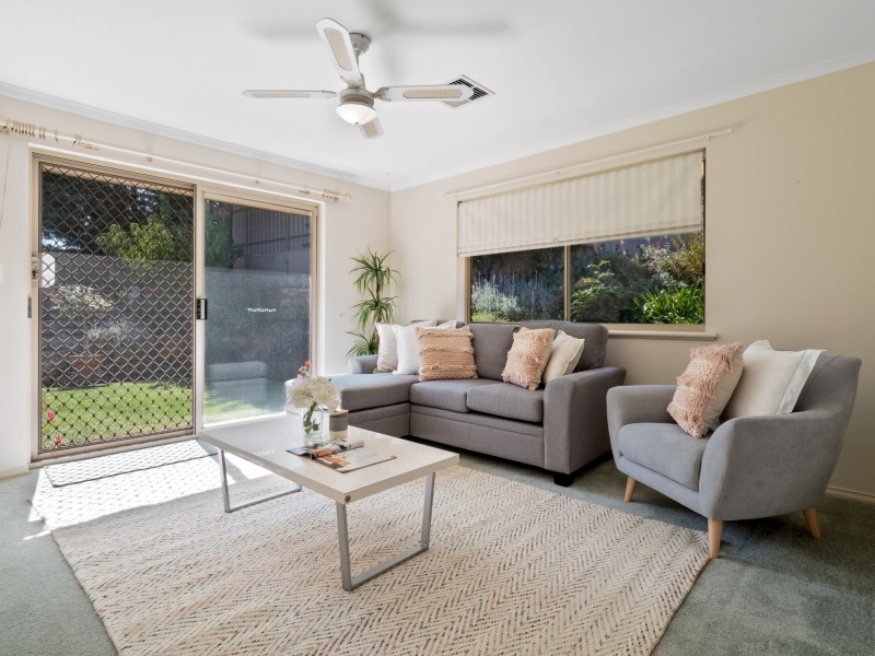 2 Osprey Court, Hallett Cove SA 5158