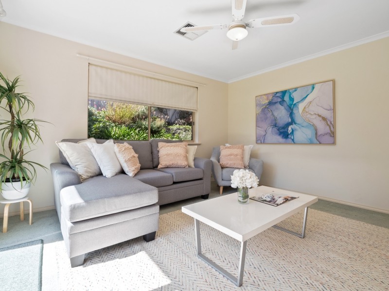 2 Osprey Court, Hallett Cove SA 5158