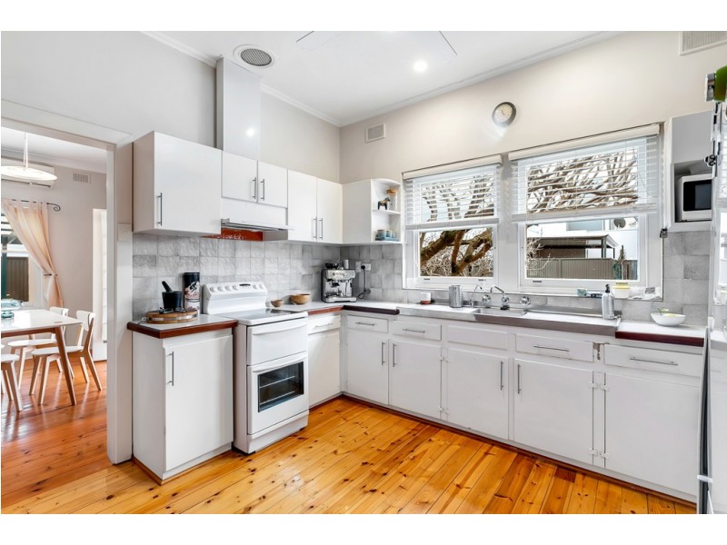 2 Balmoral Avenue, North Brighton SA 5048