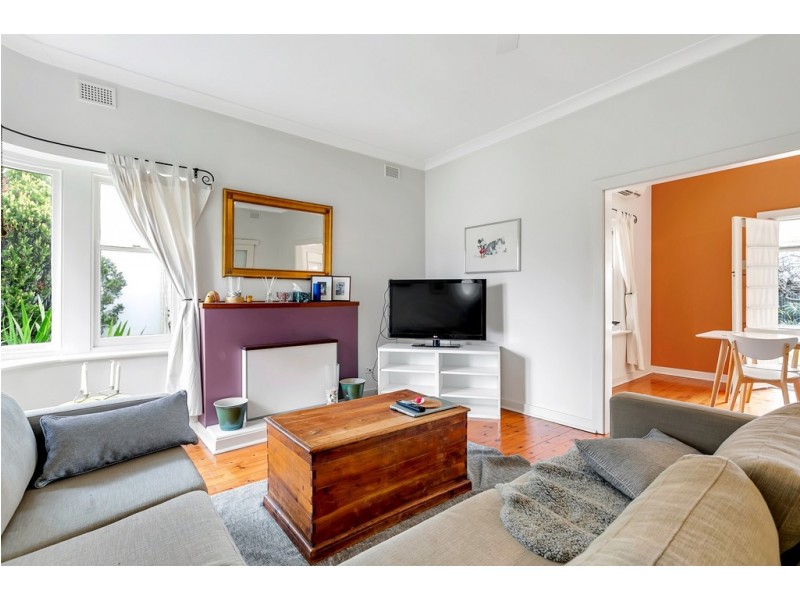 2 Balmoral Avenue, North Brighton SA 5048