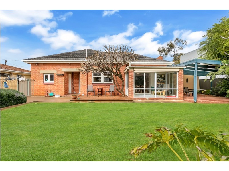 2 Balmoral Avenue, North Brighton SA 5048