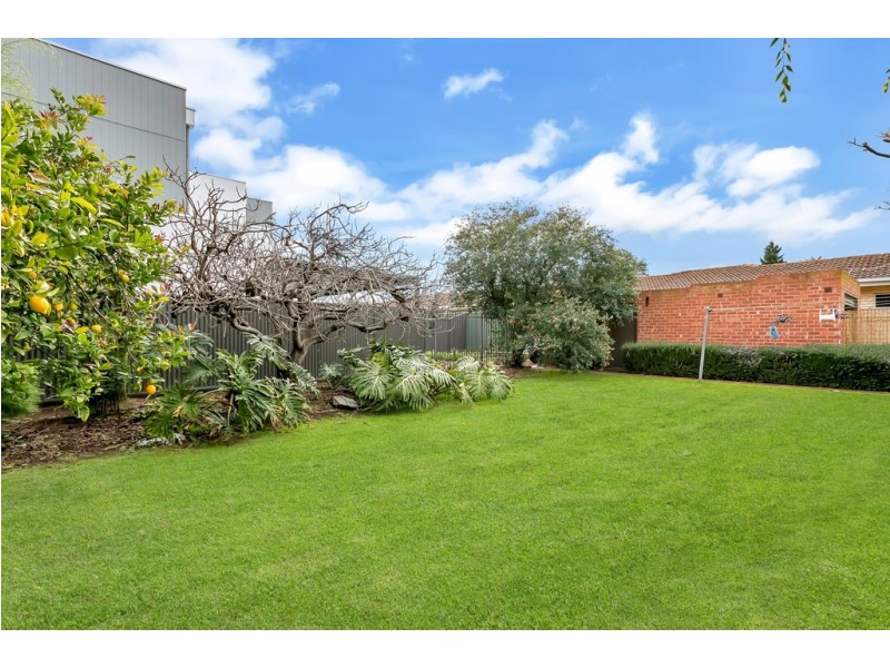 2 Balmoral Avenue, North Brighton SA 5048