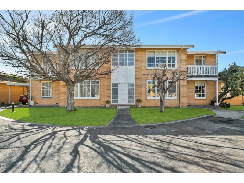 2/19 Pier Street, Glenelg SA 5045