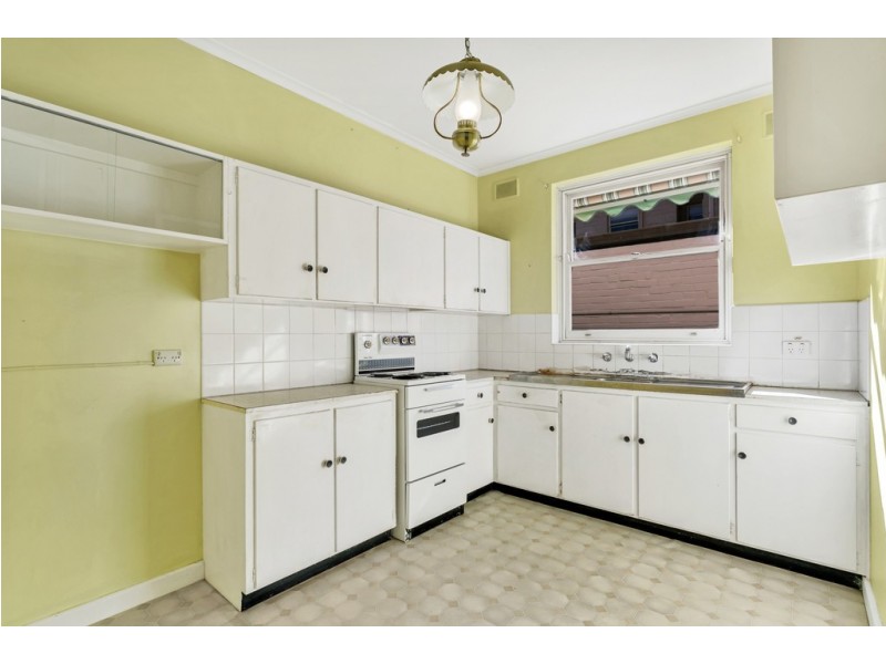 2/19 Pier Street, Glenelg SA 5045