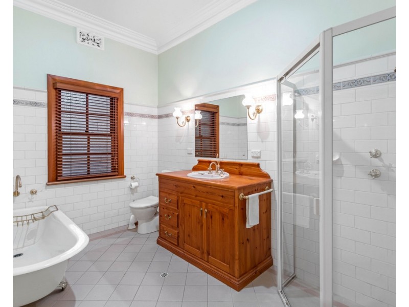 8 Francis Avenue, Fullarton SA 5063