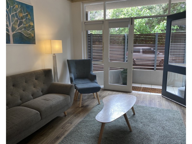 2/4 Bristol Place, Glenelg South SA 5045