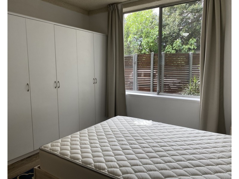 2/4 Bristol Place, Glenelg South SA 5045