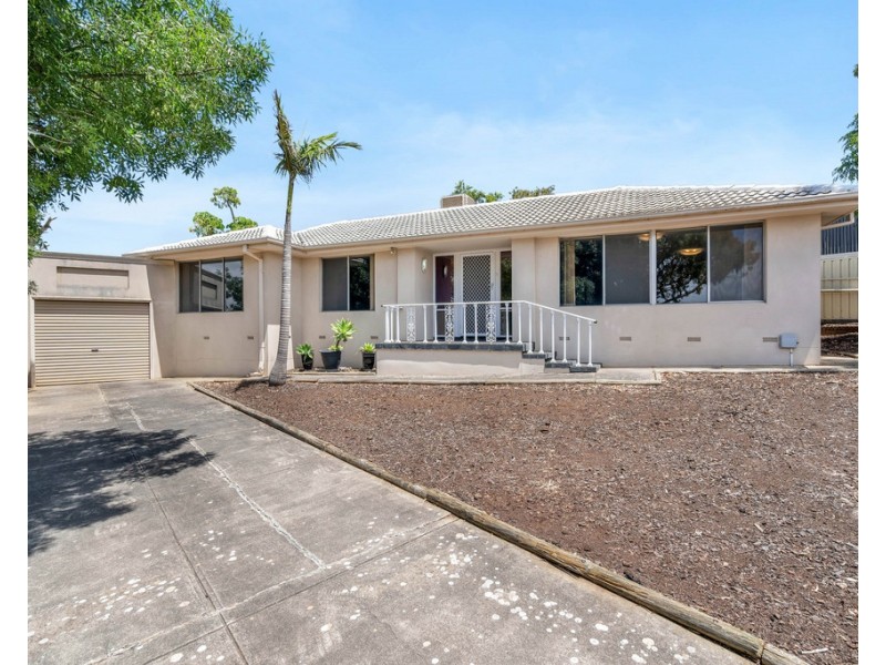 7 Dickerson Crescent, Trott Park SA 5158