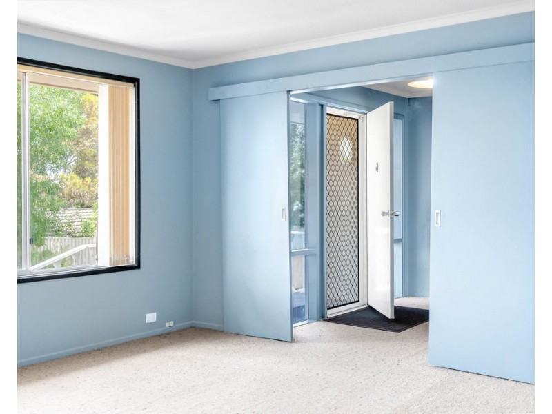 7 Dickerson Crescent, Trott Park SA 5158