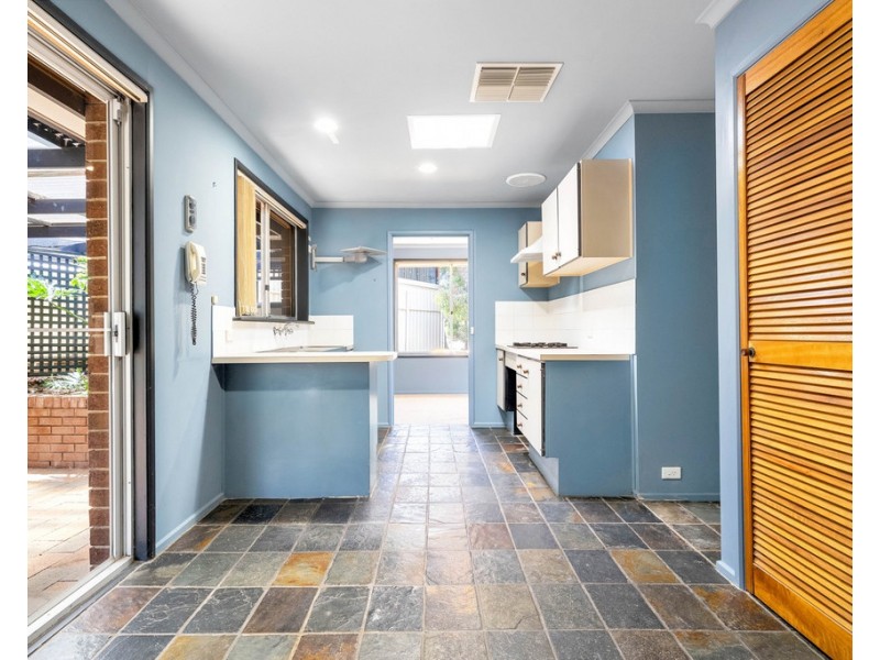 7 Dickerson Crescent, Trott Park SA 5158