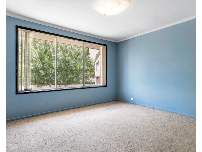 7 Dickerson Crescent, Trott Park SA 5158