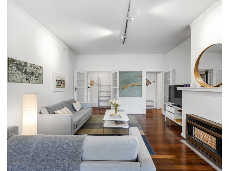 3/31 South Esplanade, Glenelg South SA 5045
