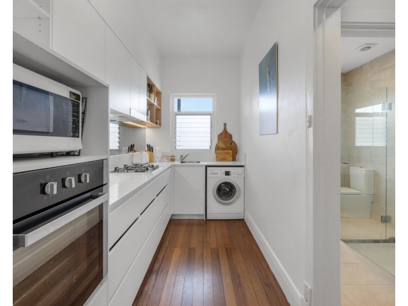 3/31 South Esplanade, Glenelg South SA 5045
