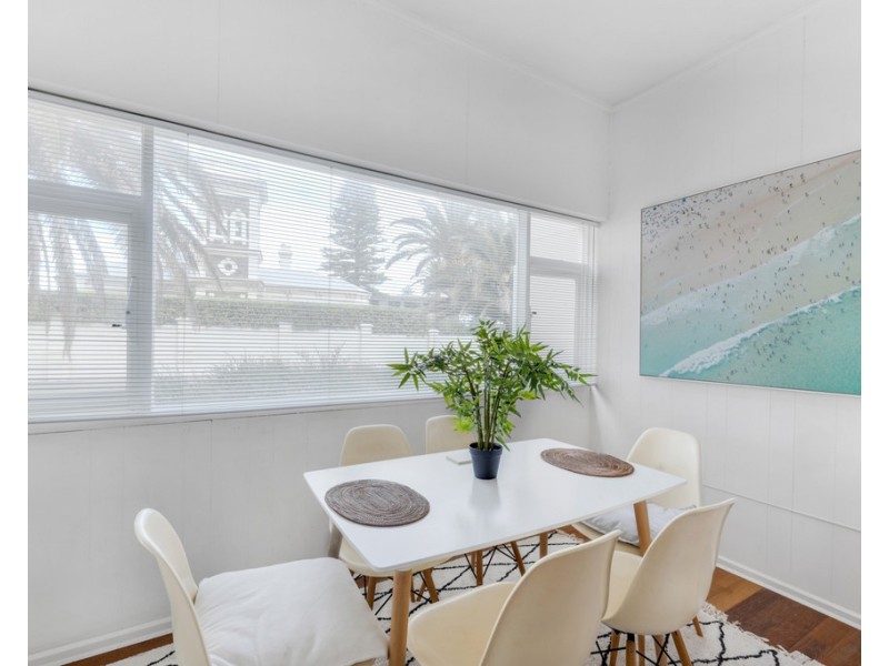 3/31 South Esplanade, Glenelg South SA 5045