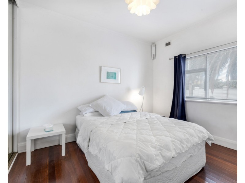 3/31 South Esplanade, Glenelg South SA 5045