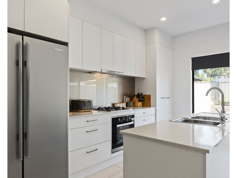 12 Vardon Street, Seacombe Gardens SA 5047