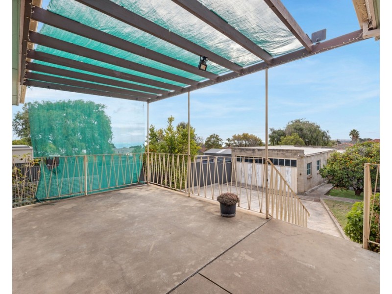 12 Arthur Street, Seacliff Park SA 5049