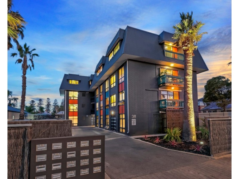 11/38 Gordon Street, Glenelg SA 5045