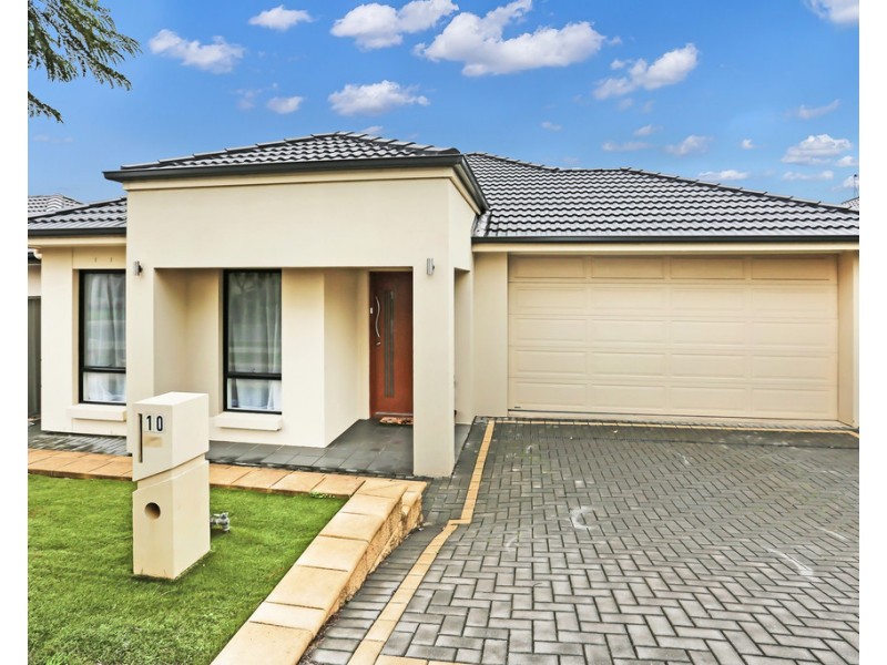 10 Orbit Court, Woodcroft SA 5162