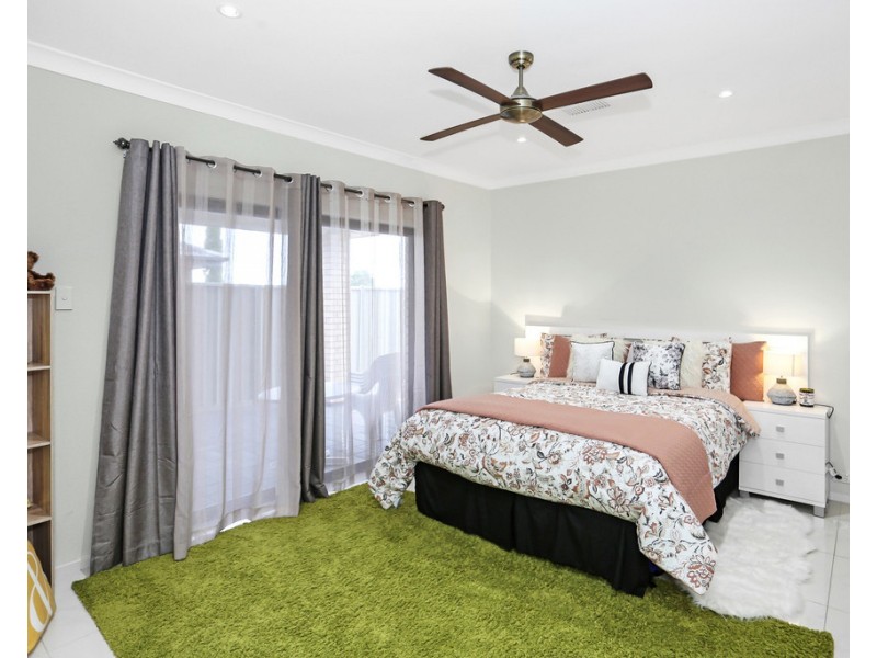 10 Orbit Court, Woodcroft SA 5162