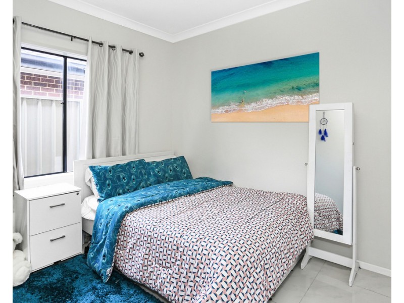 10 Orbit Court, Woodcroft SA 5162