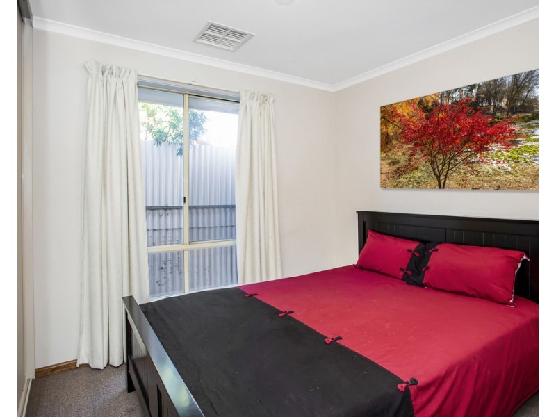 17 Yenda Street, O’sullivan Beach SA 5166
