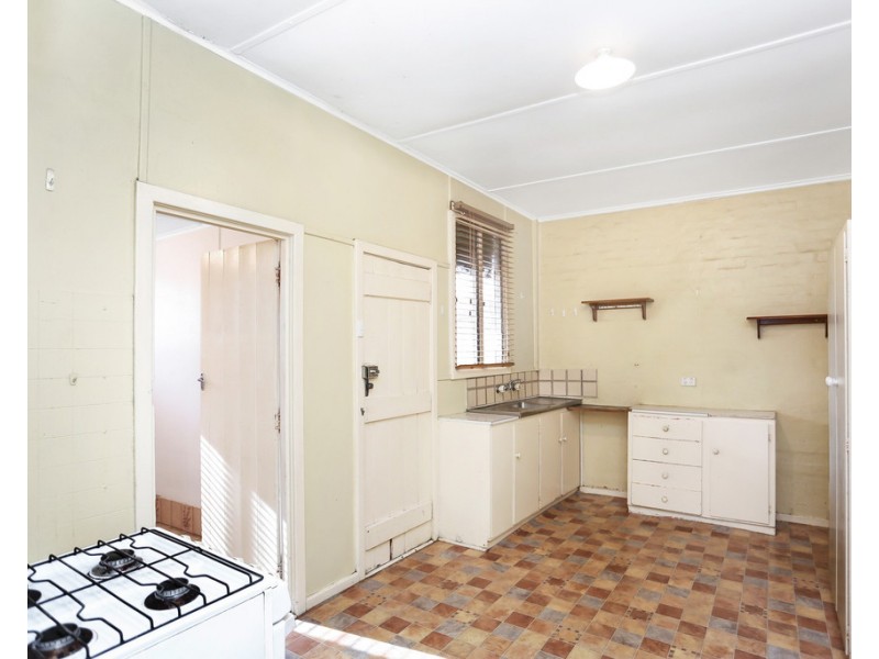 13 Beaufort Street, Woodville SA 5011