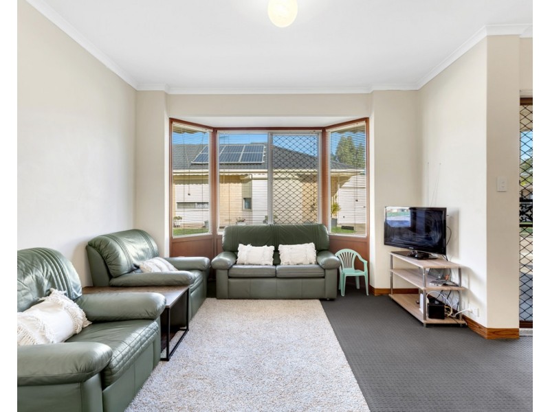 1/4-6 Montrose Avenue, Seaton SA 5023