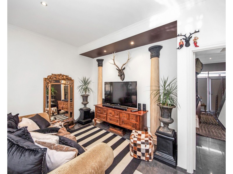 13 First Street, Hindmarsh SA 5007