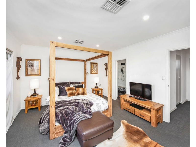 13 First Street, Hindmarsh SA 5007