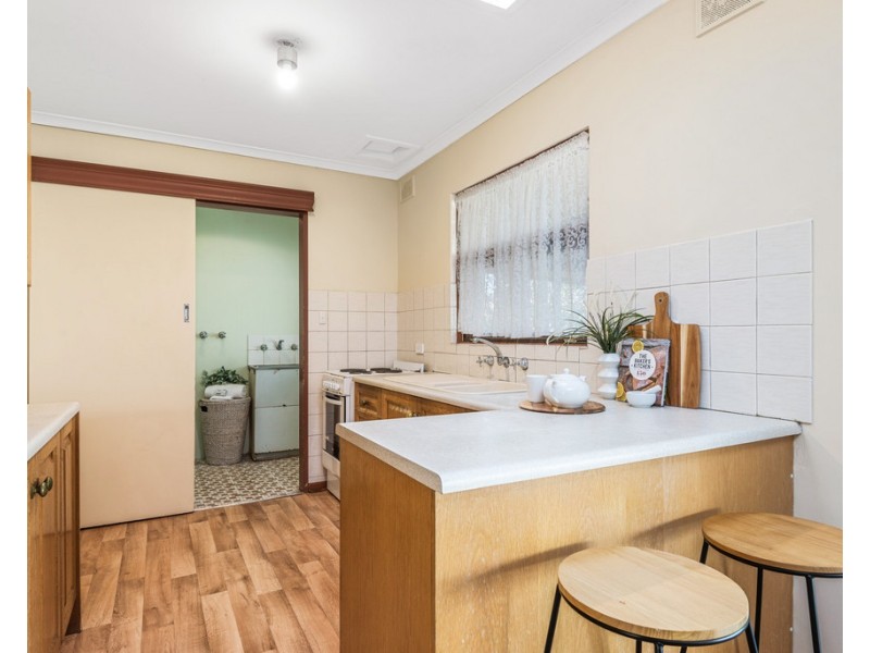 66 Cambridge Street, Port Noarlunga South SA 5167