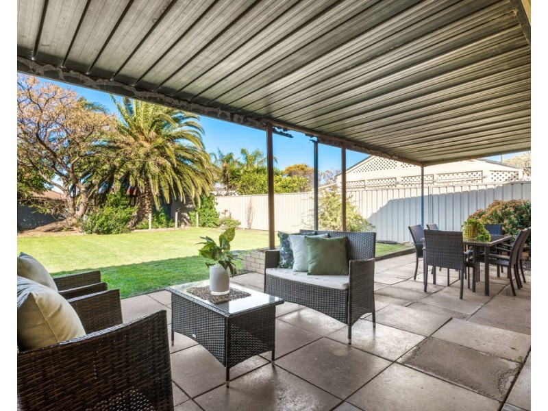 66 Cambridge Street, Port Noarlunga South SA 5167