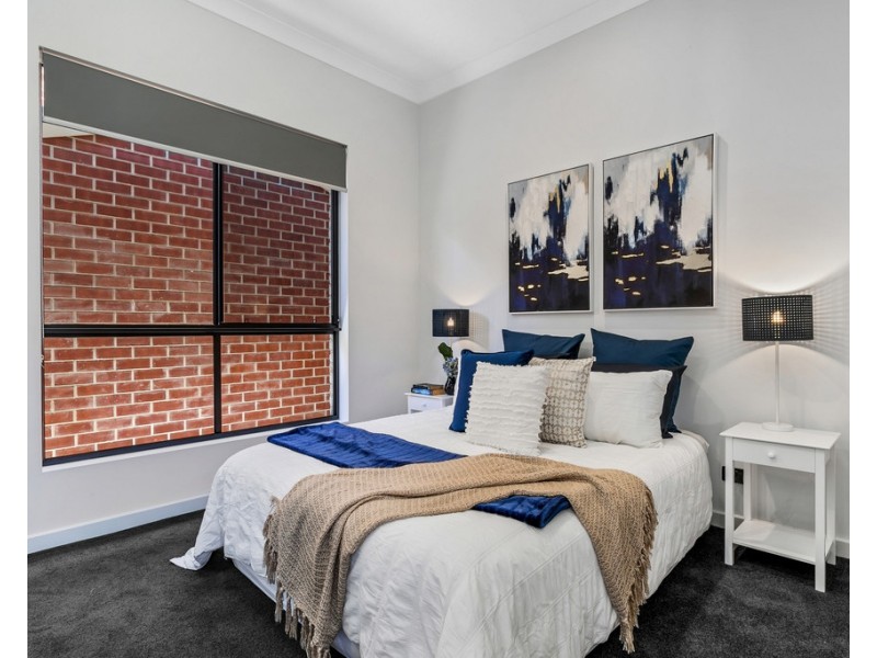 66 East Avenue, Black Forest SA 5035