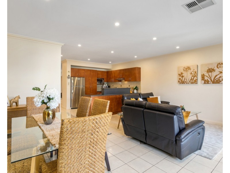 63 Whitmore Square, Adelaide SA 5000