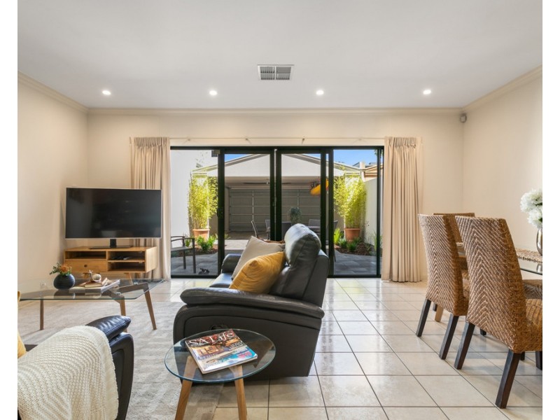 63 Whitmore Square, Adelaide SA 5000