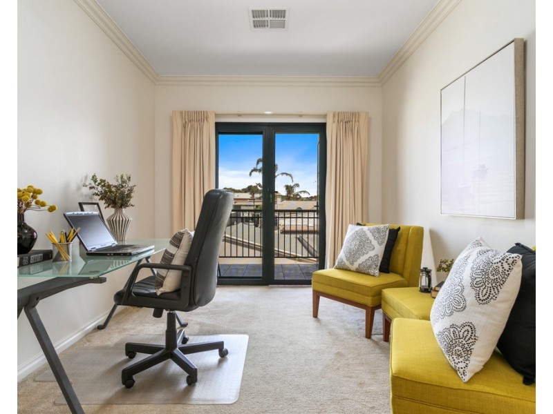 63 Whitmore Square, Adelaide SA 5000