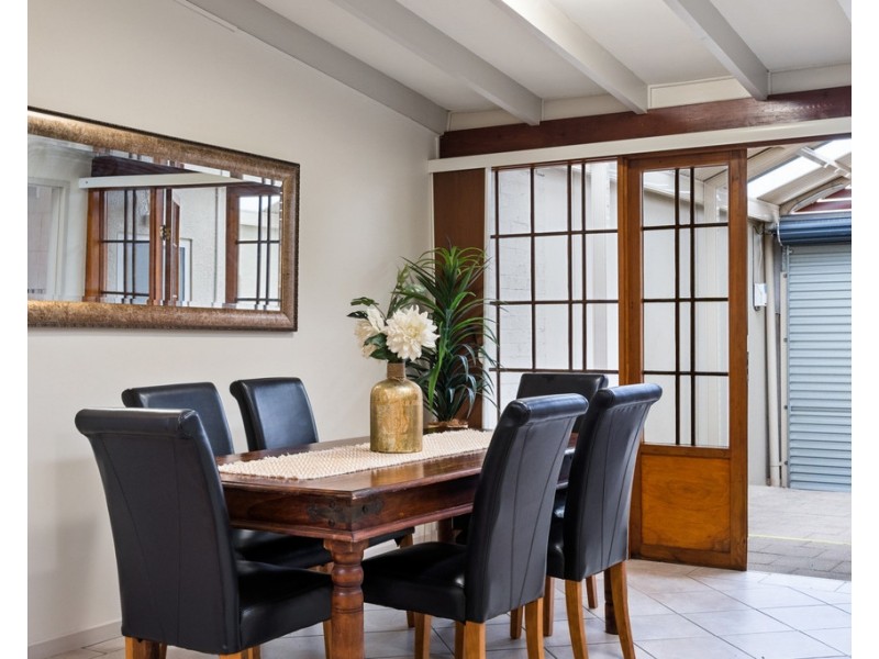 27 Gordon Street, Glenelg SA 5045