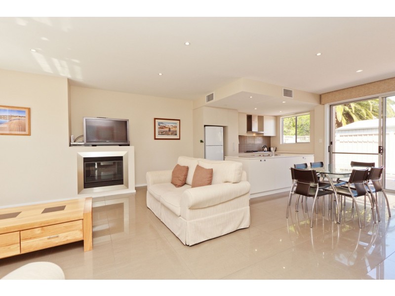 7B  Second Avenue, Warradale SA 5046