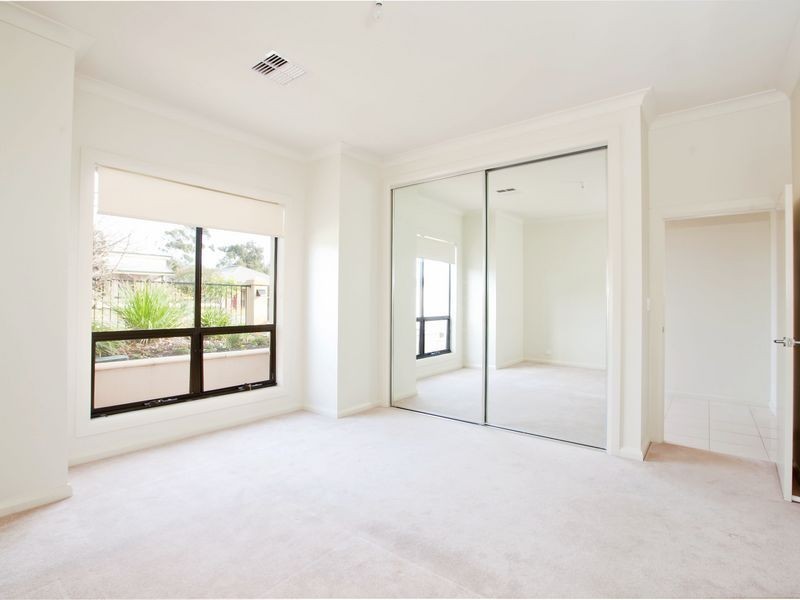 42 Swan Street, Grange SA 5022