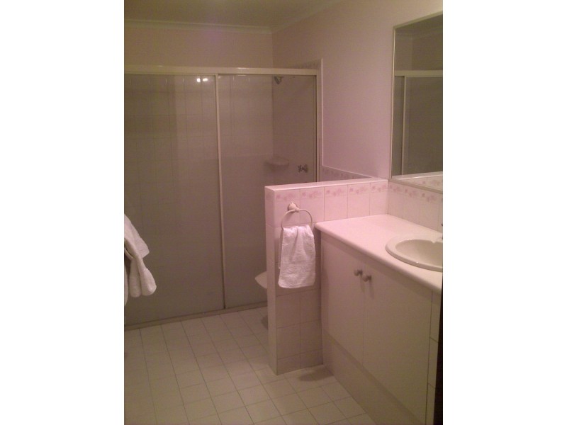 20 Vynland Drive, Flagstaff Hill SA 5159