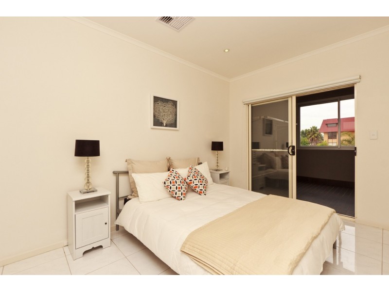 2/694-696 Anzac Highway, Glenelg SA 5045