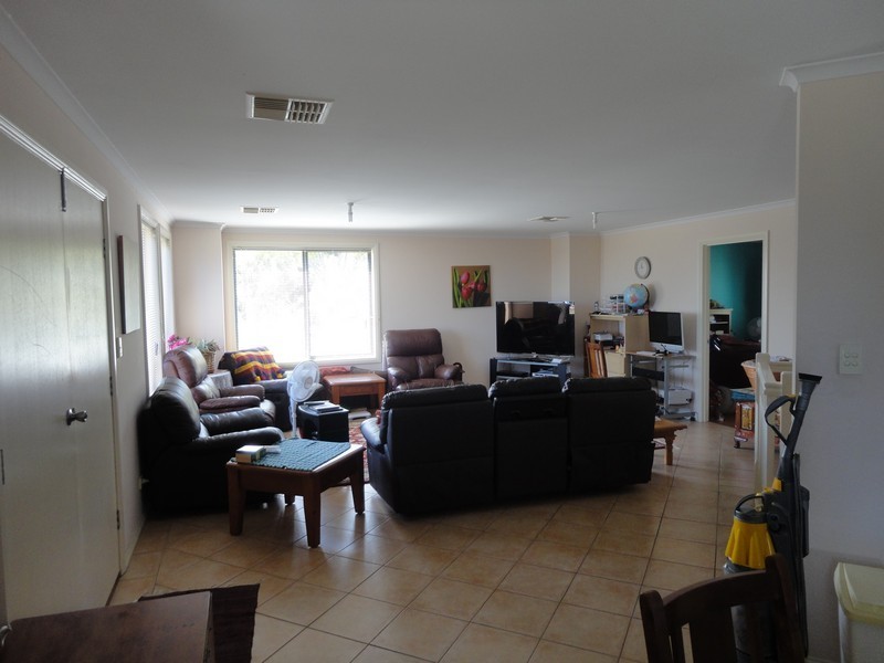 2 Stella Street, Darlington SA 5047