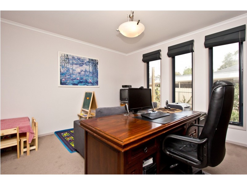 16 clover way, Nairne SA 5252