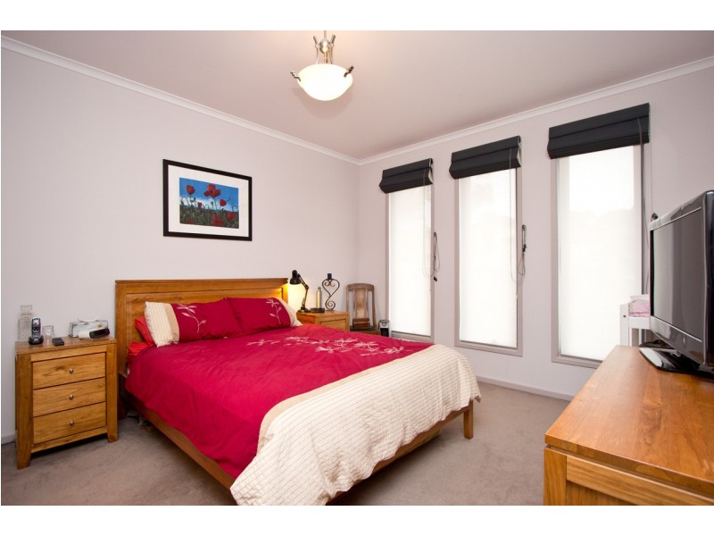 16 clover way, Nairne SA 5252